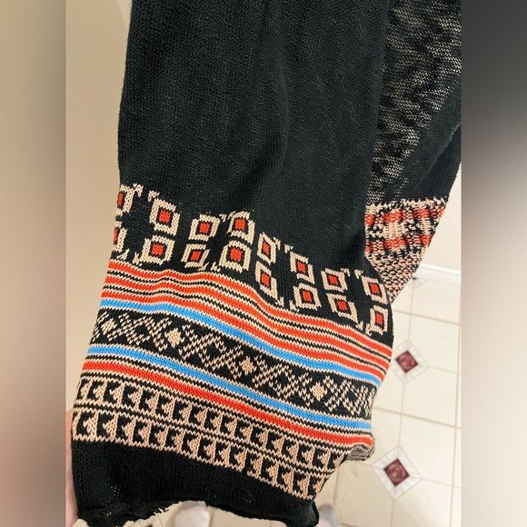 Chic Black Patterned Women's Cardigan - Picture 6 of 9